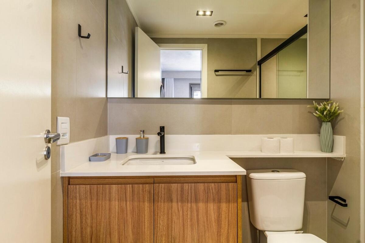 Fl702 - Sua Casa Na Faria Lima C/ Piscina, Gym E Metro Apartamento São Paulo